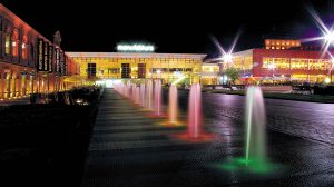 Manufaktura, Łódź-Pologne – Place extérieure fontaine - Apsys